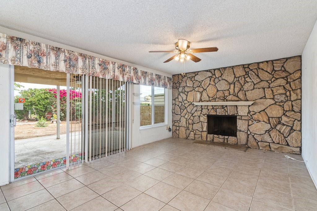 26112 Crestone Drive