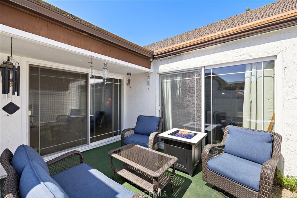 2928 Highlands