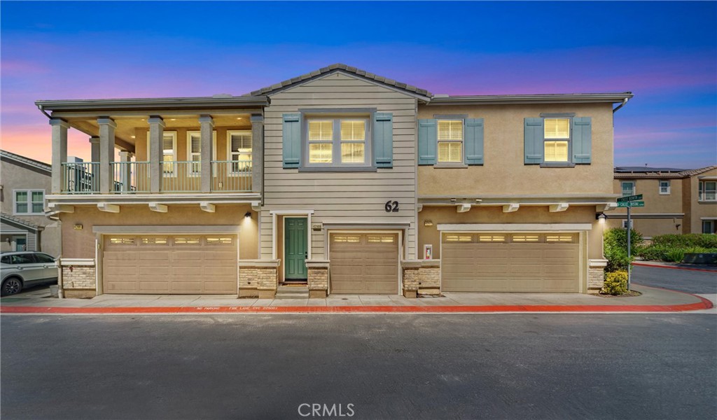 42989 Calle Cristal