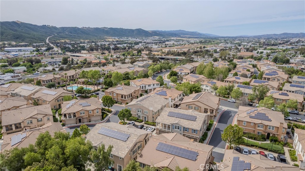 42989 Calle Cristal
