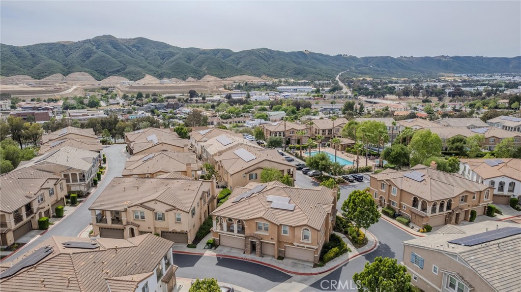 42989 Calle Cristal