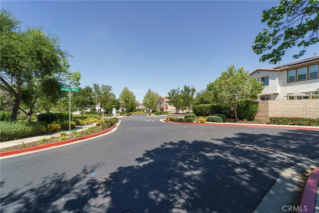 42989 Calle Cristal
