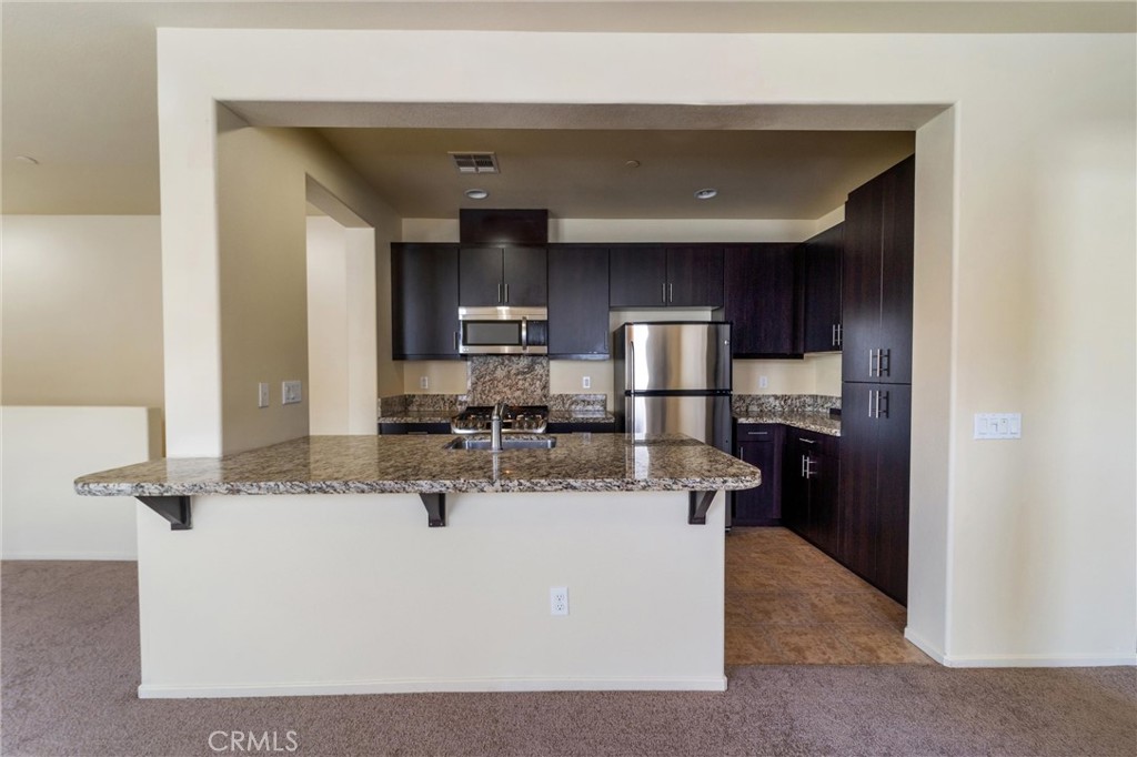 42989 Calle Cristal