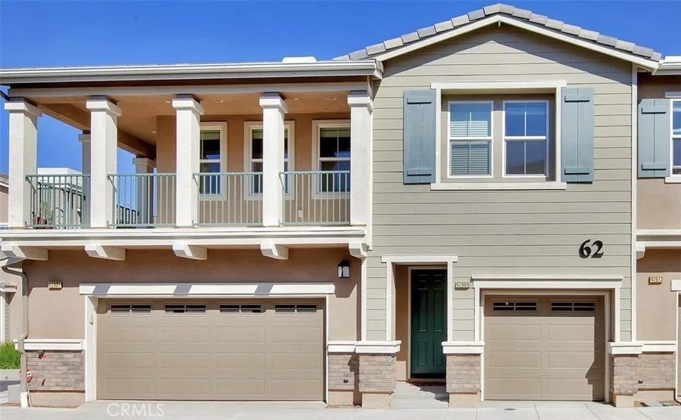 42989 Calle Cristal