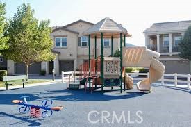 42989 Calle Cristal