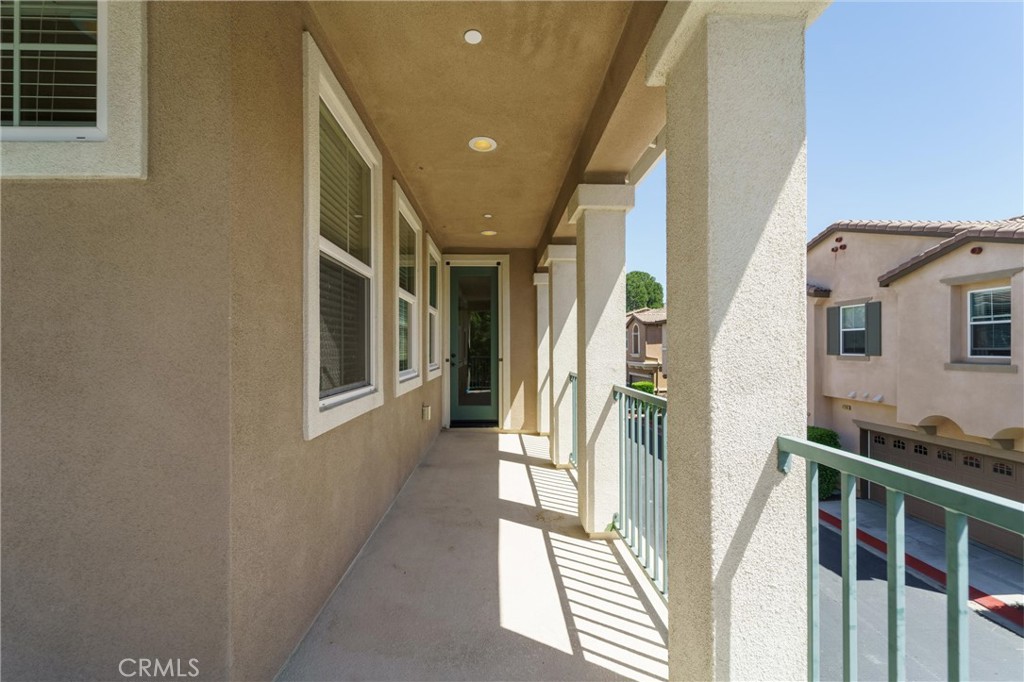 42989 Calle Cristal