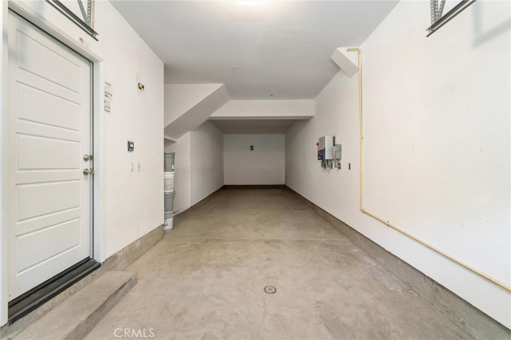 42989 Calle Cristal