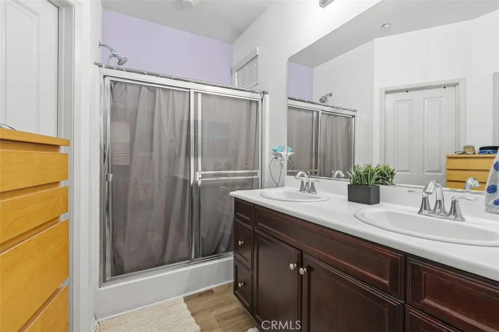 27424 Woburn Court Unit 1