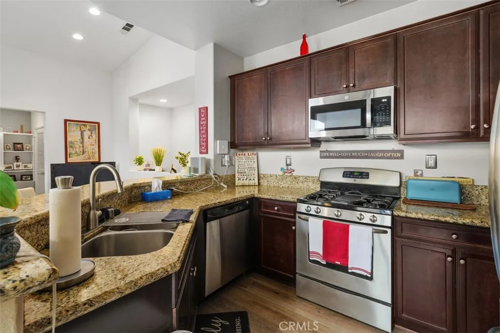 27424 Woburn Court Unit 1