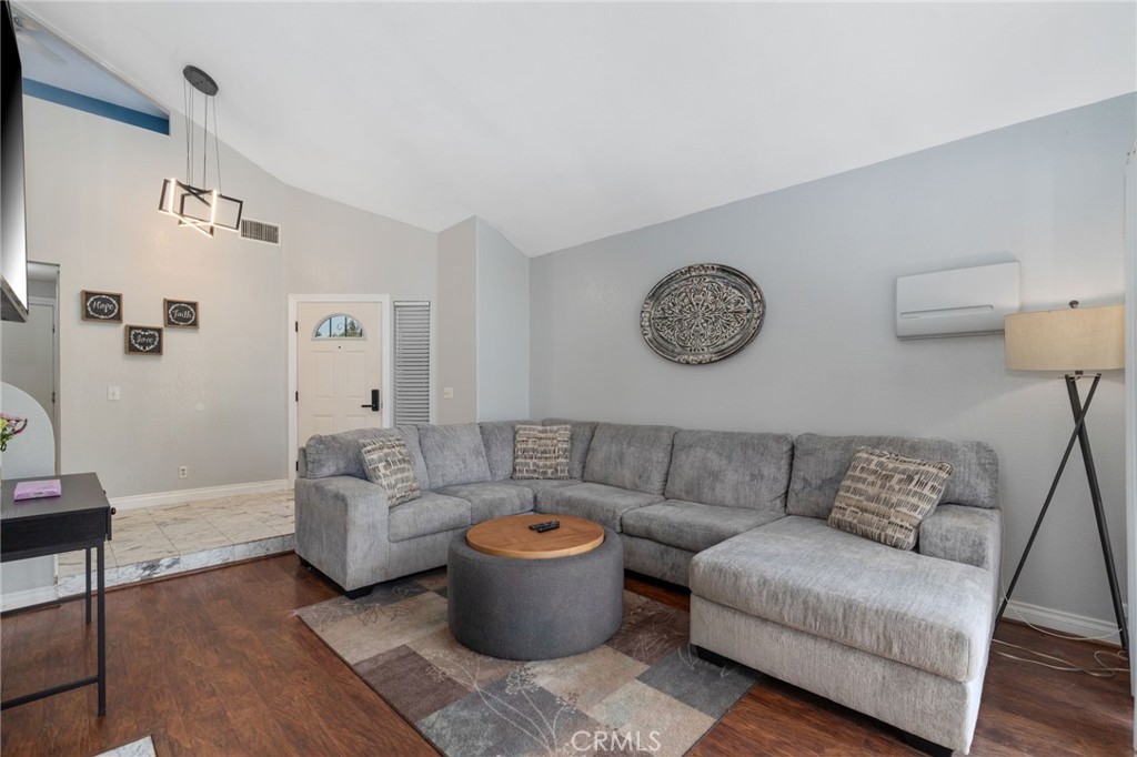 39385 Calle San Clemente