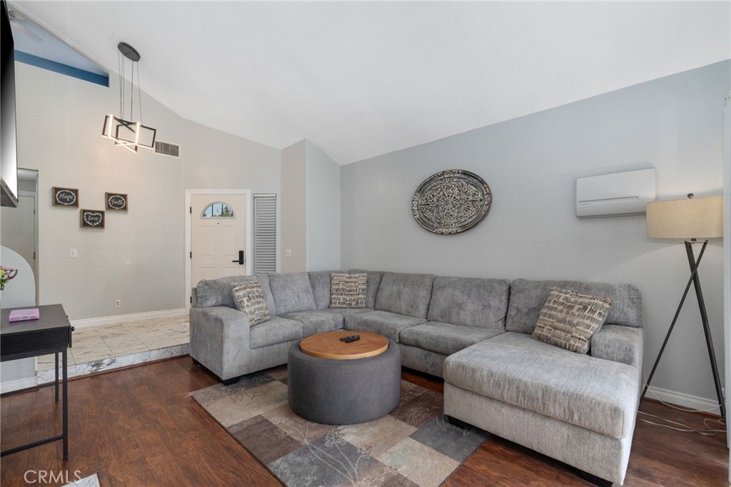 39385 Calle San Clemente