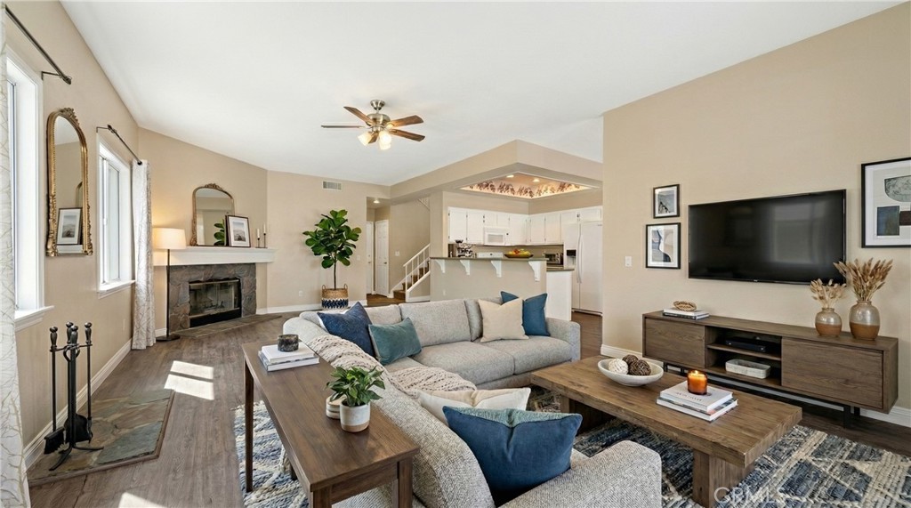 22678 Weatherly Court