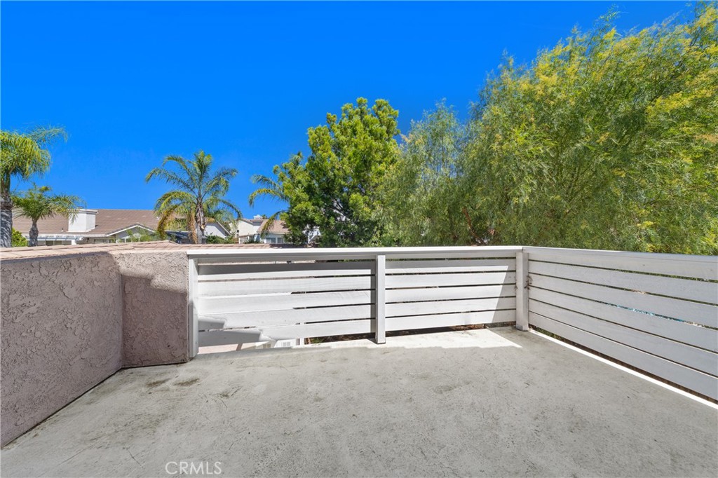 22678 Weatherly Court