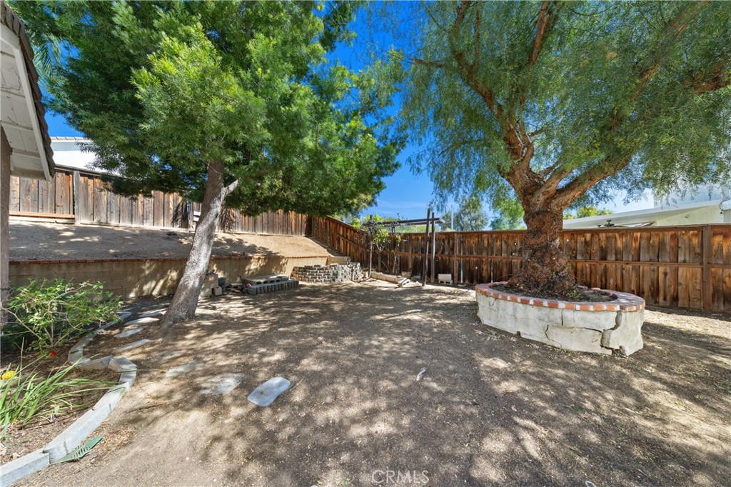 22678 Weatherly Court