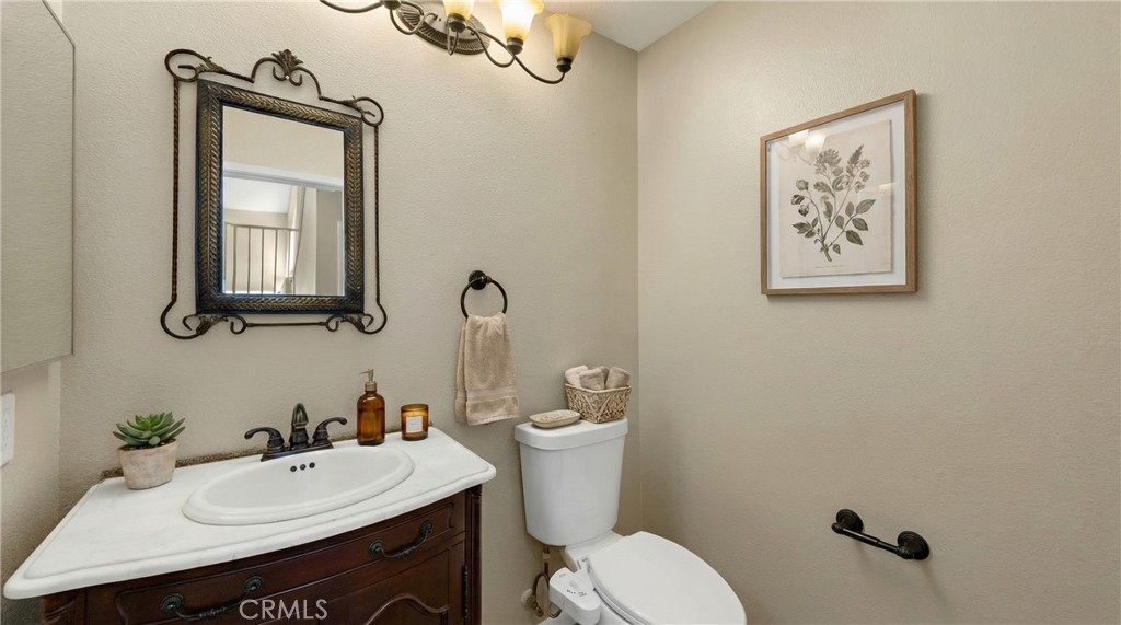 22678 Weatherly Court