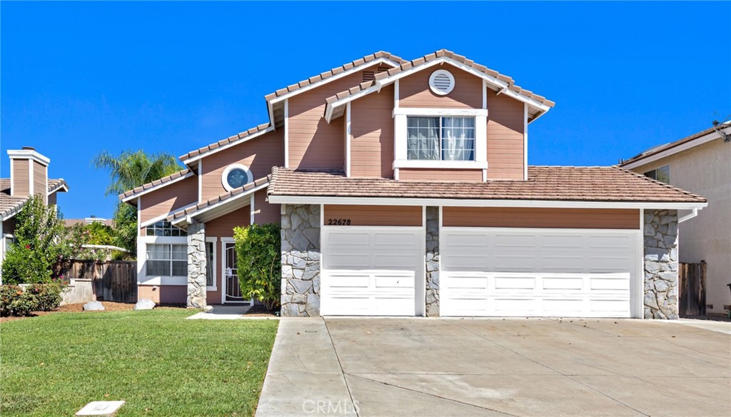 22678 Weatherly Court