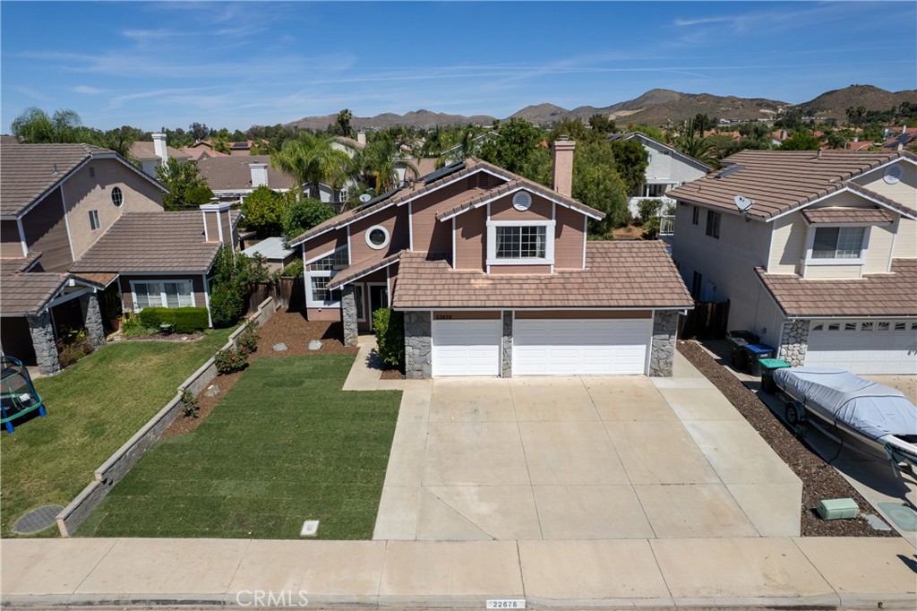 22678 Weatherly Court