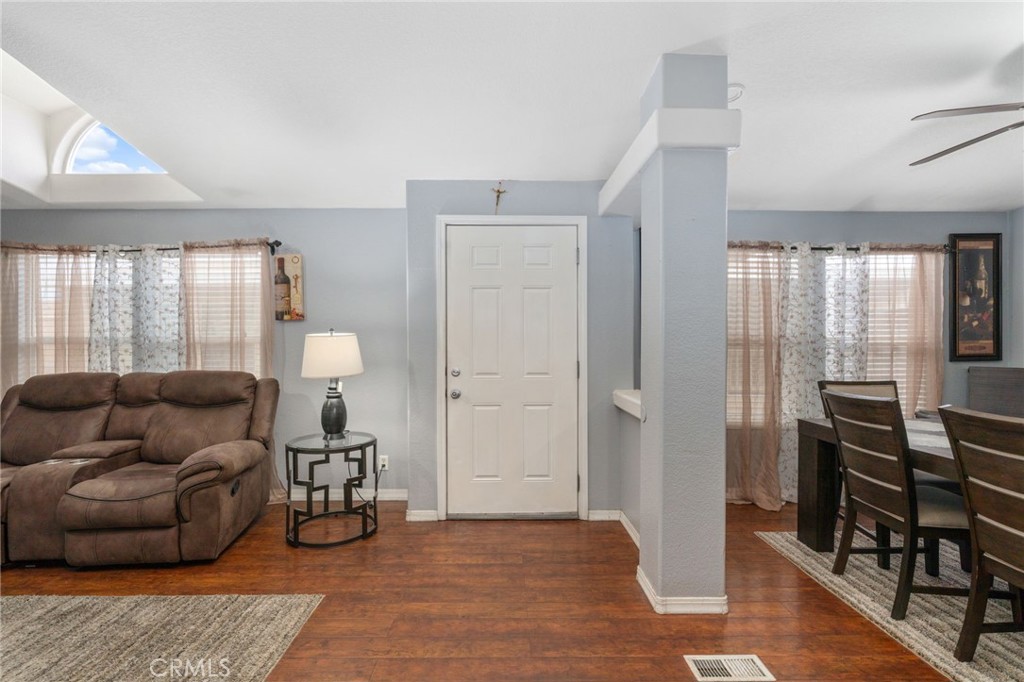 16860 Slover