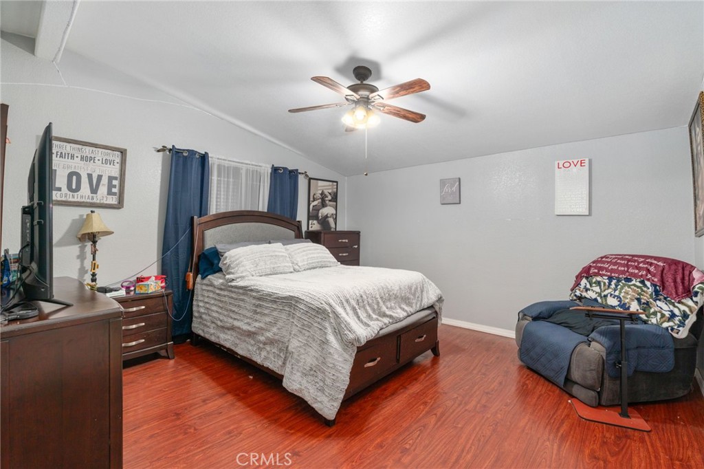 16860 Slover