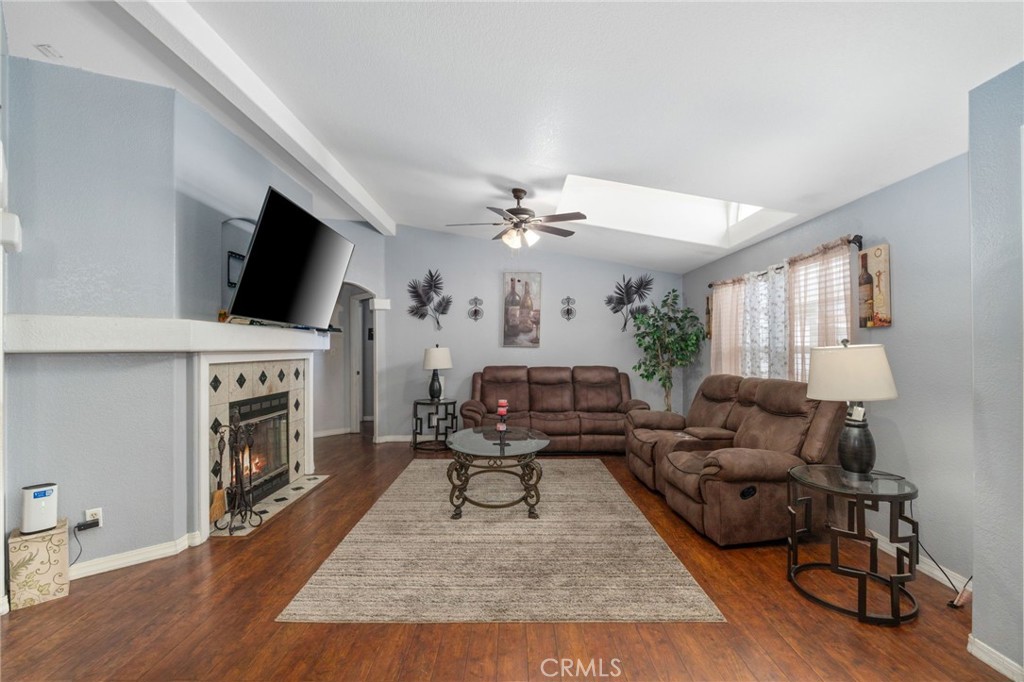 16860 Slover