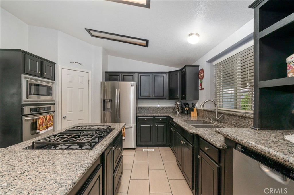 16860 Slover