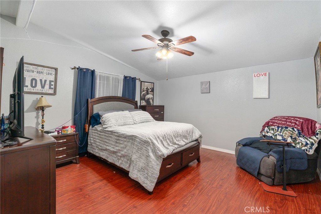 16860 Slover