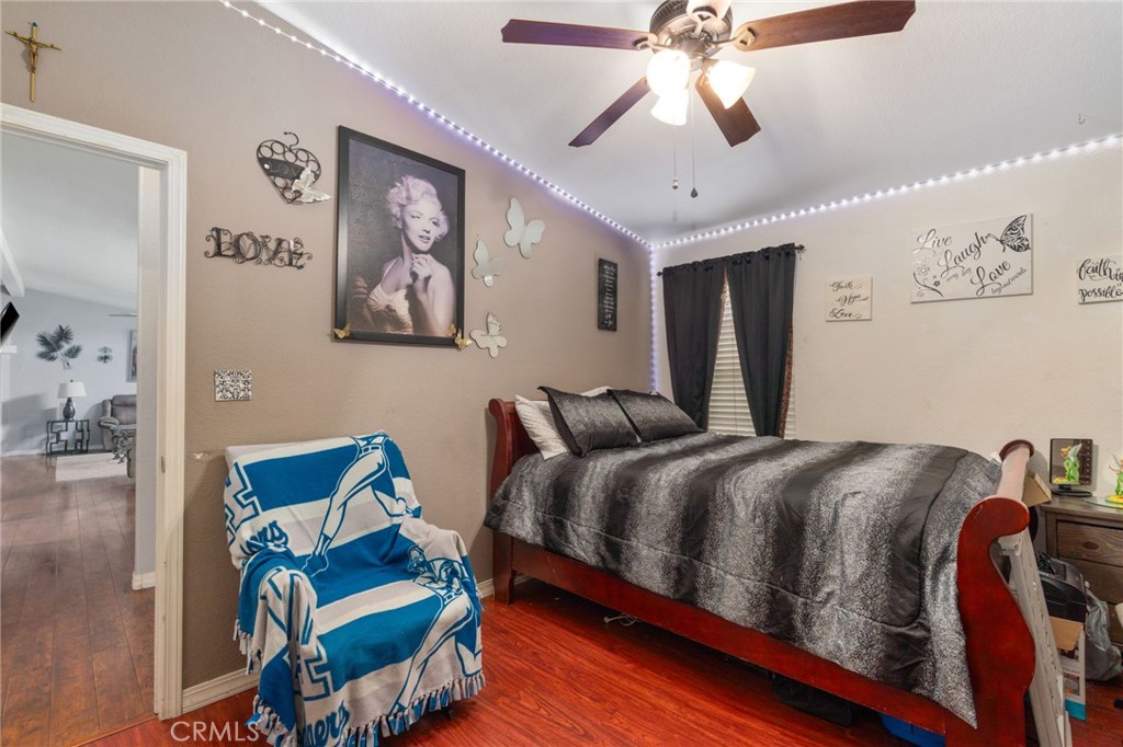 16860 Slover