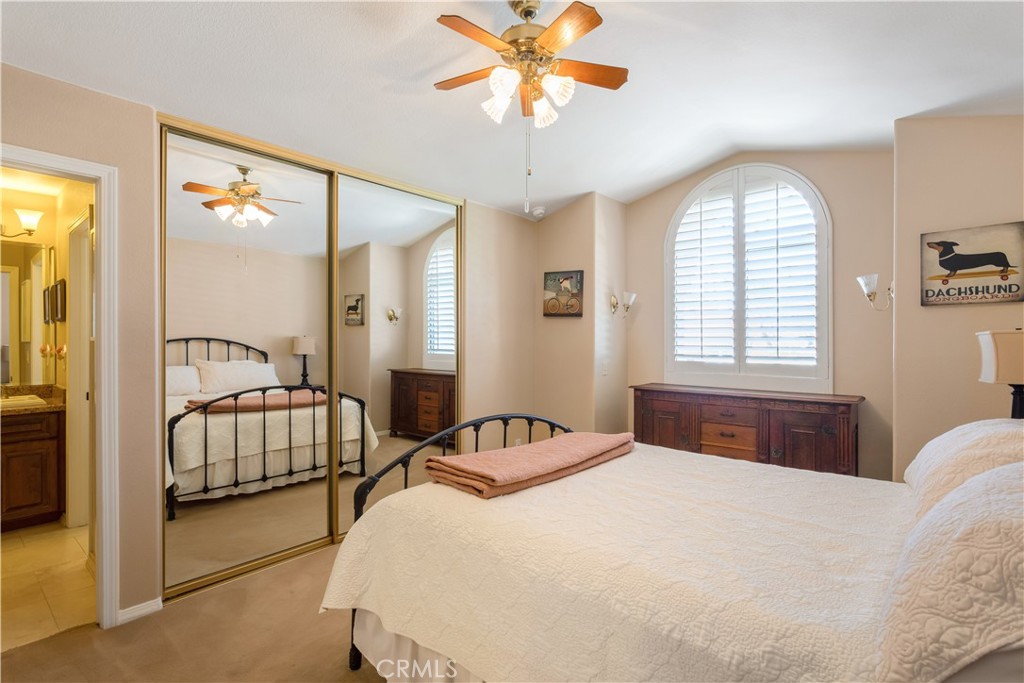 40512 Corte De Opalo