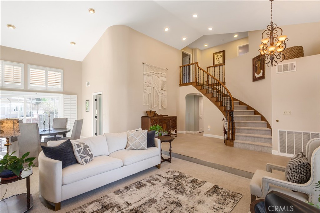 40512 Corte De Opalo