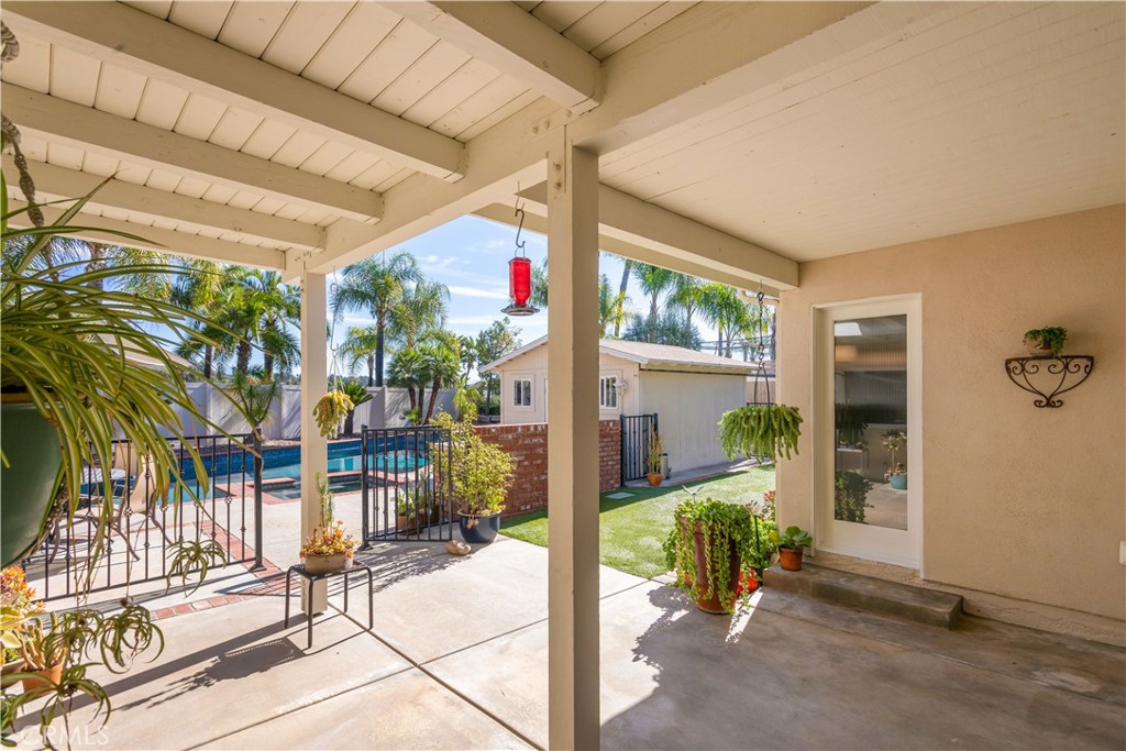 40512 Corte De Opalo