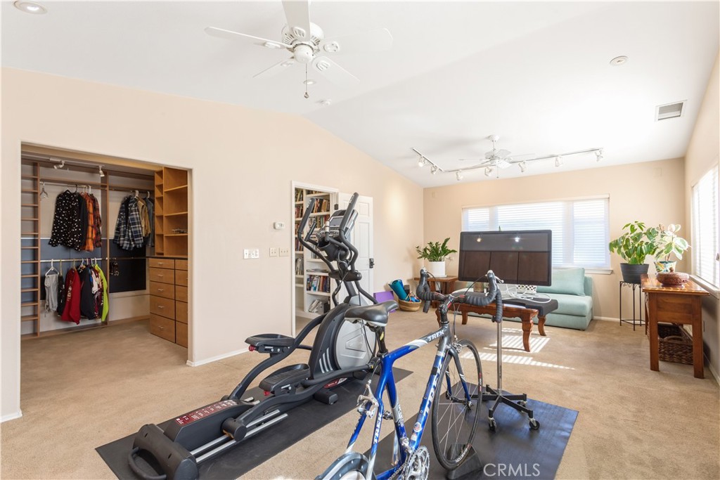 40512 Corte De Opalo