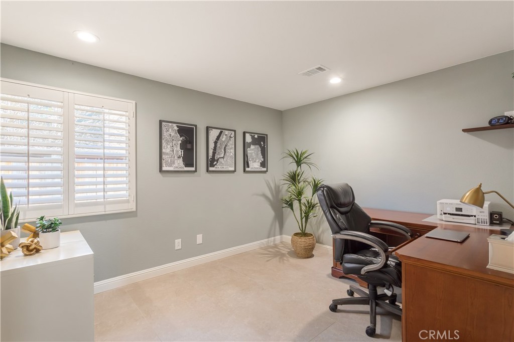 40512 Corte De Opalo