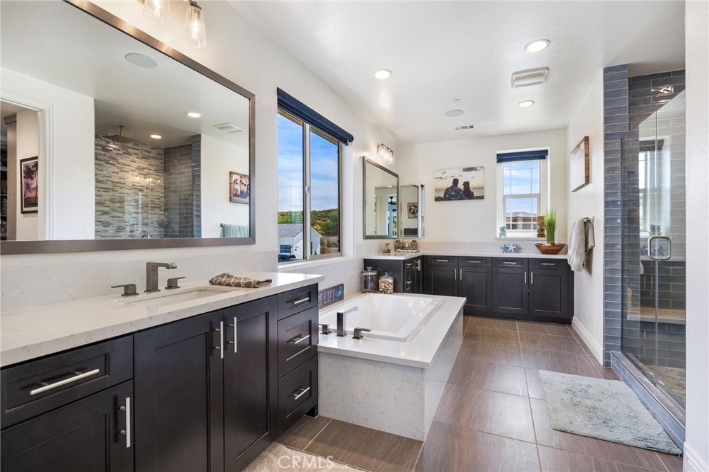 39707 Larkspur
