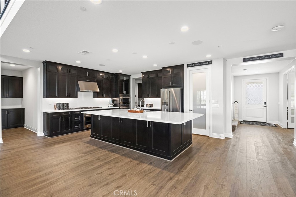 39707 Larkspur