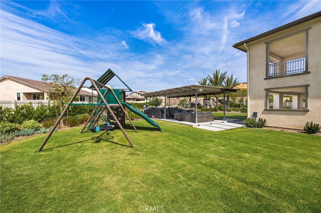 39707 Larkspur