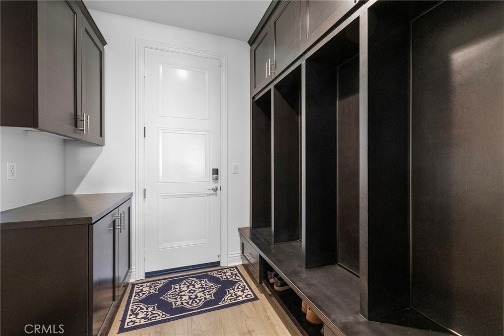 39707 Larkspur