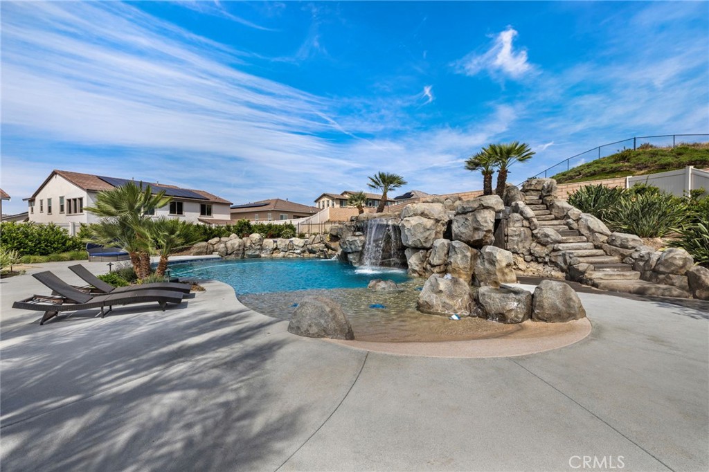 39707 Larkspur
