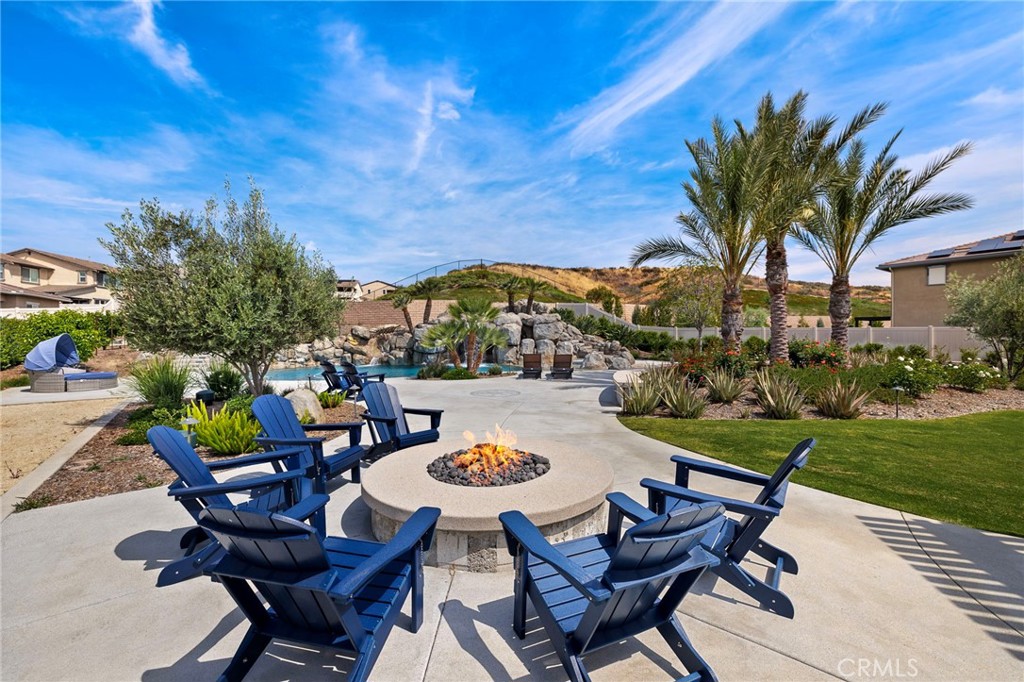 39707 Larkspur