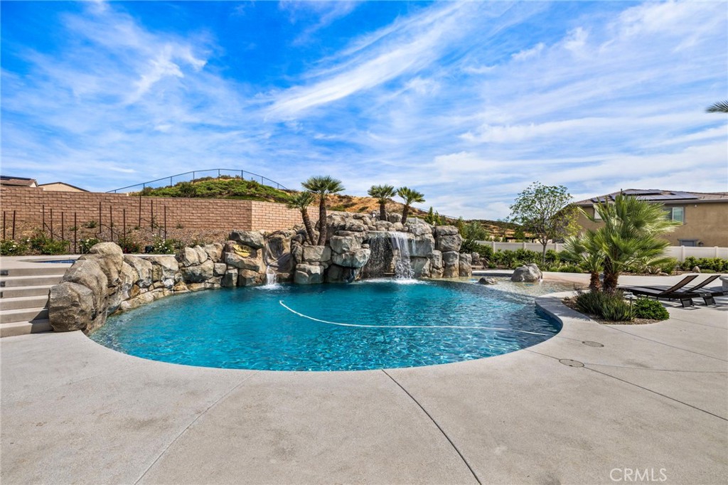 39707 Larkspur