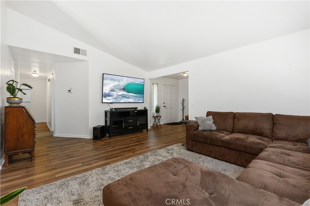 5612 Old Ranch