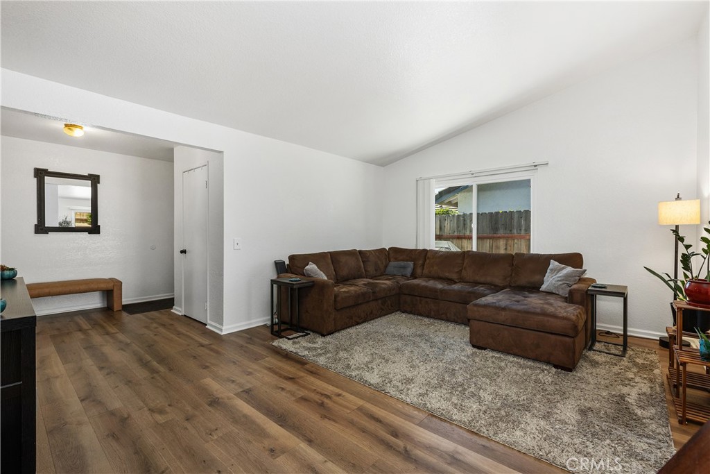 5612 Old Ranch