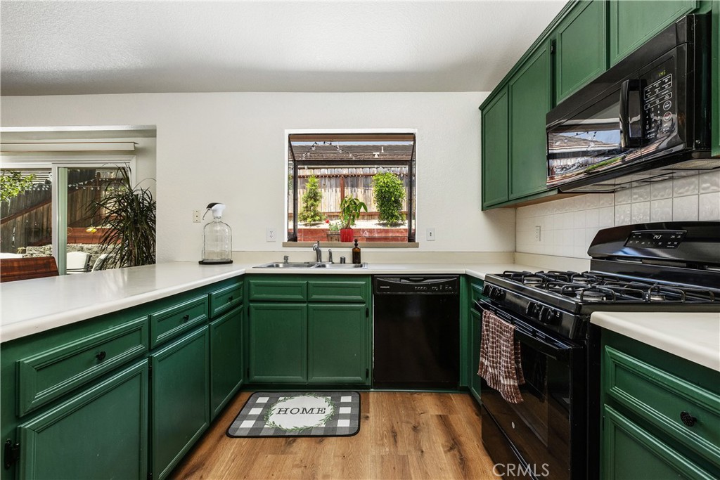 5612 Old Ranch