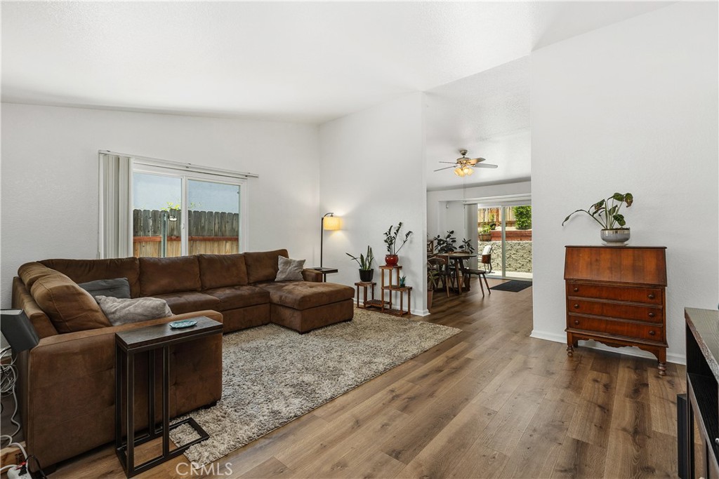 5612 Old Ranch