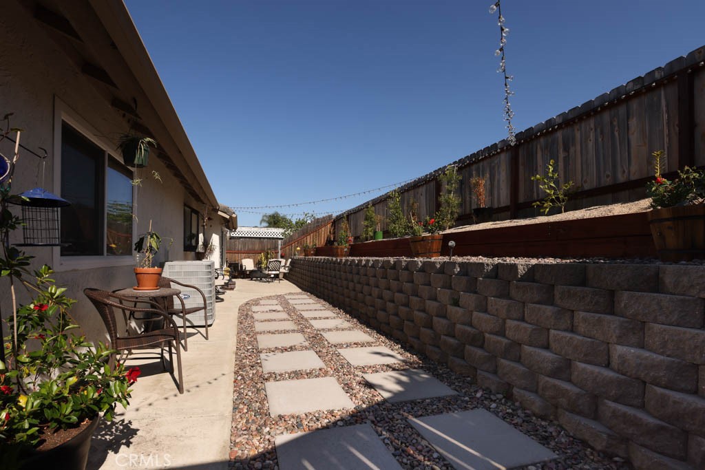 5612 Old Ranch