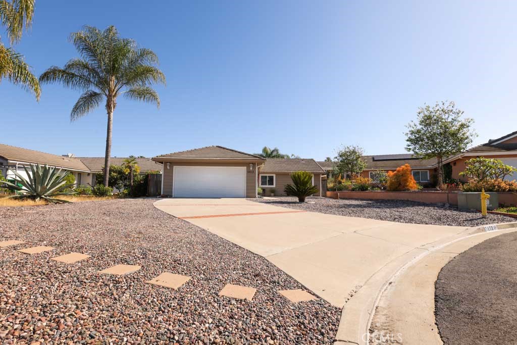 5612 Old Ranch