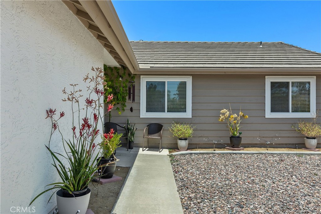 5612 Old Ranch