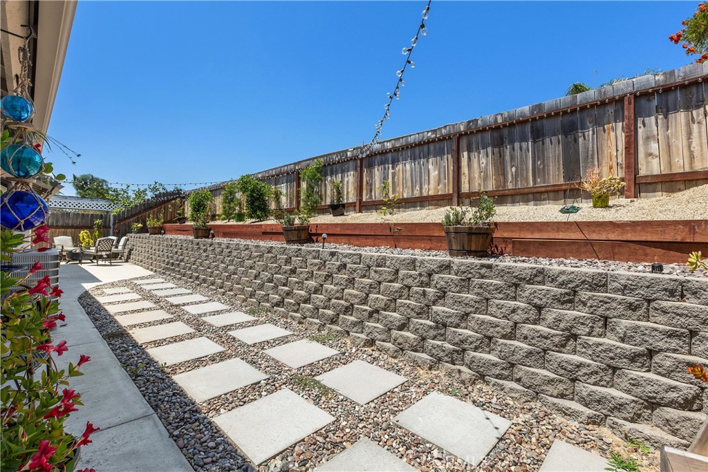 5612 Old Ranch