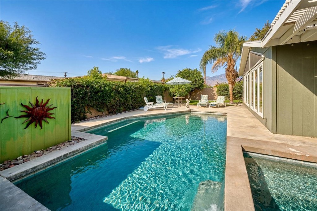 33540 Barcelona Drive