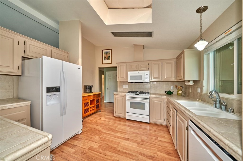 33540 Barcelona Drive