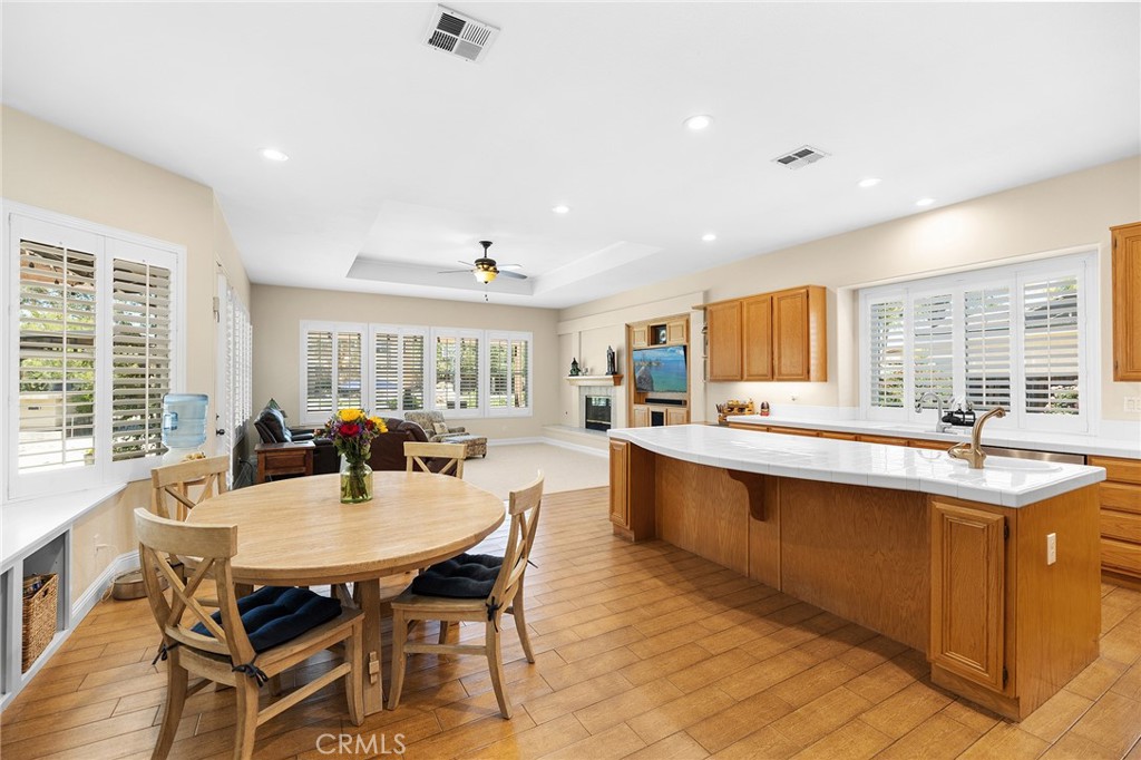 42260 Chisolm Trail